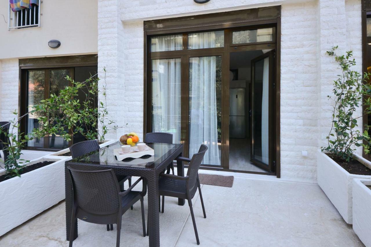 Brand New Apartments Sveti Stefan Kültér fotó