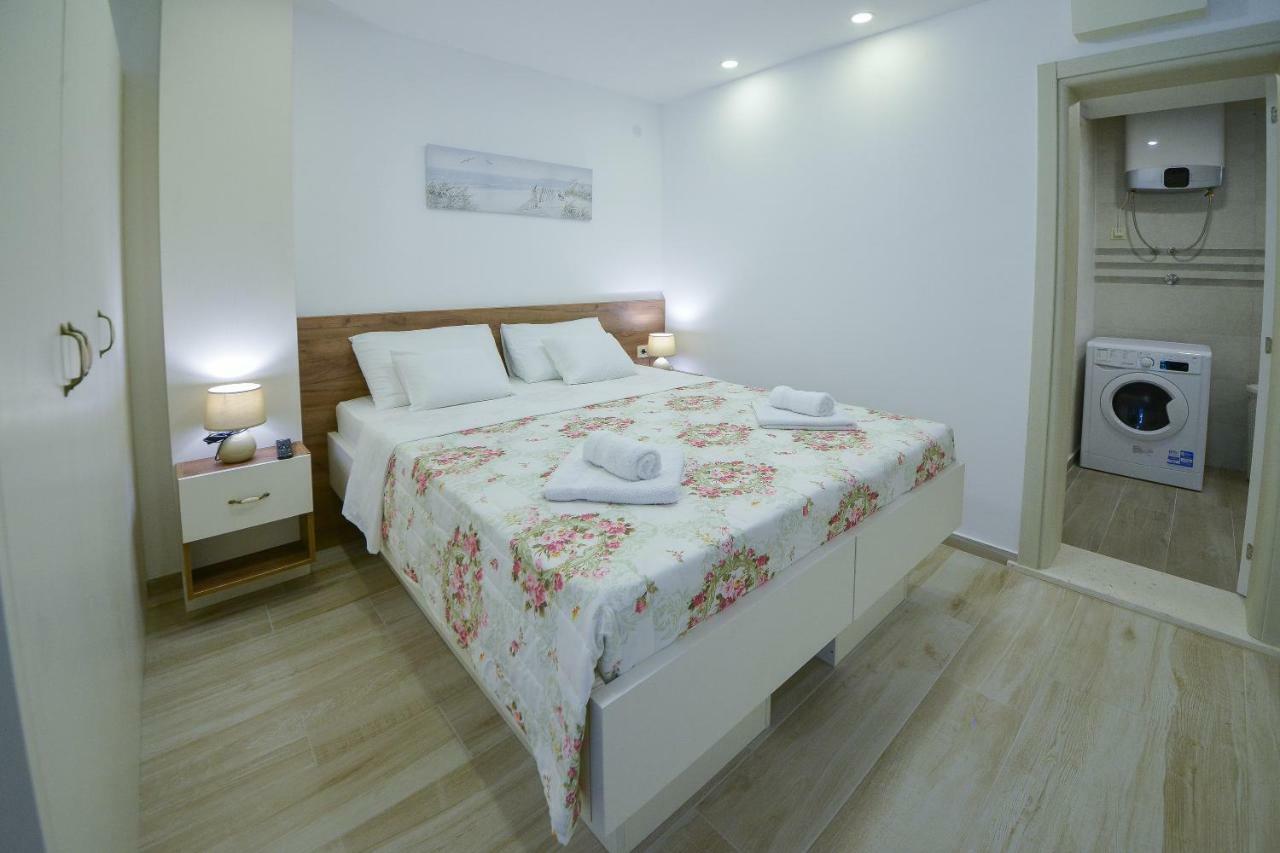 Brand New Apartments Sveti Stefan Kültér fotó
