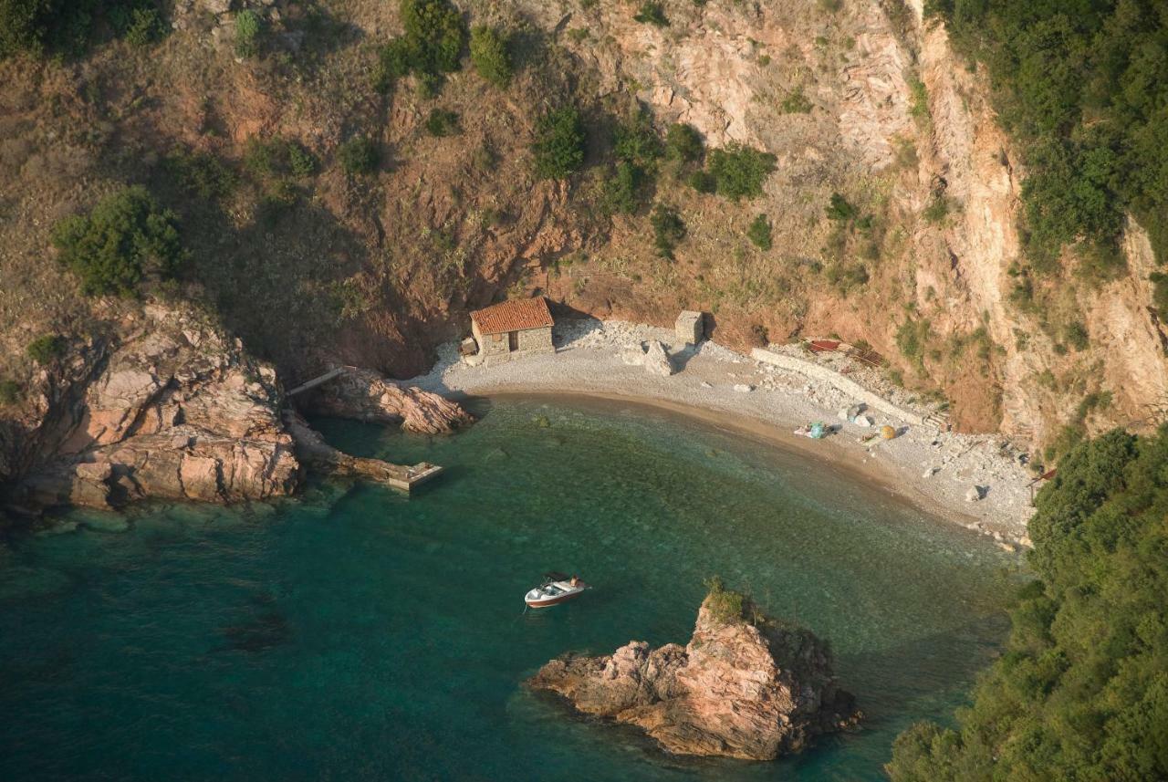Brand New Apartments Sveti Stefan Kültér fotó