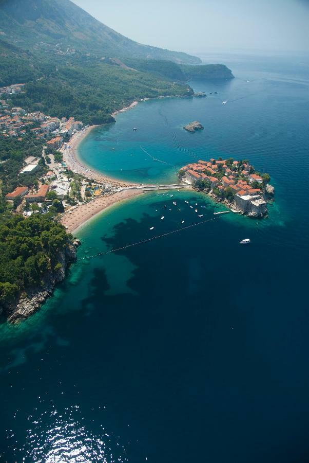 Brand New Apartments Sveti Stefan Kültér fotó