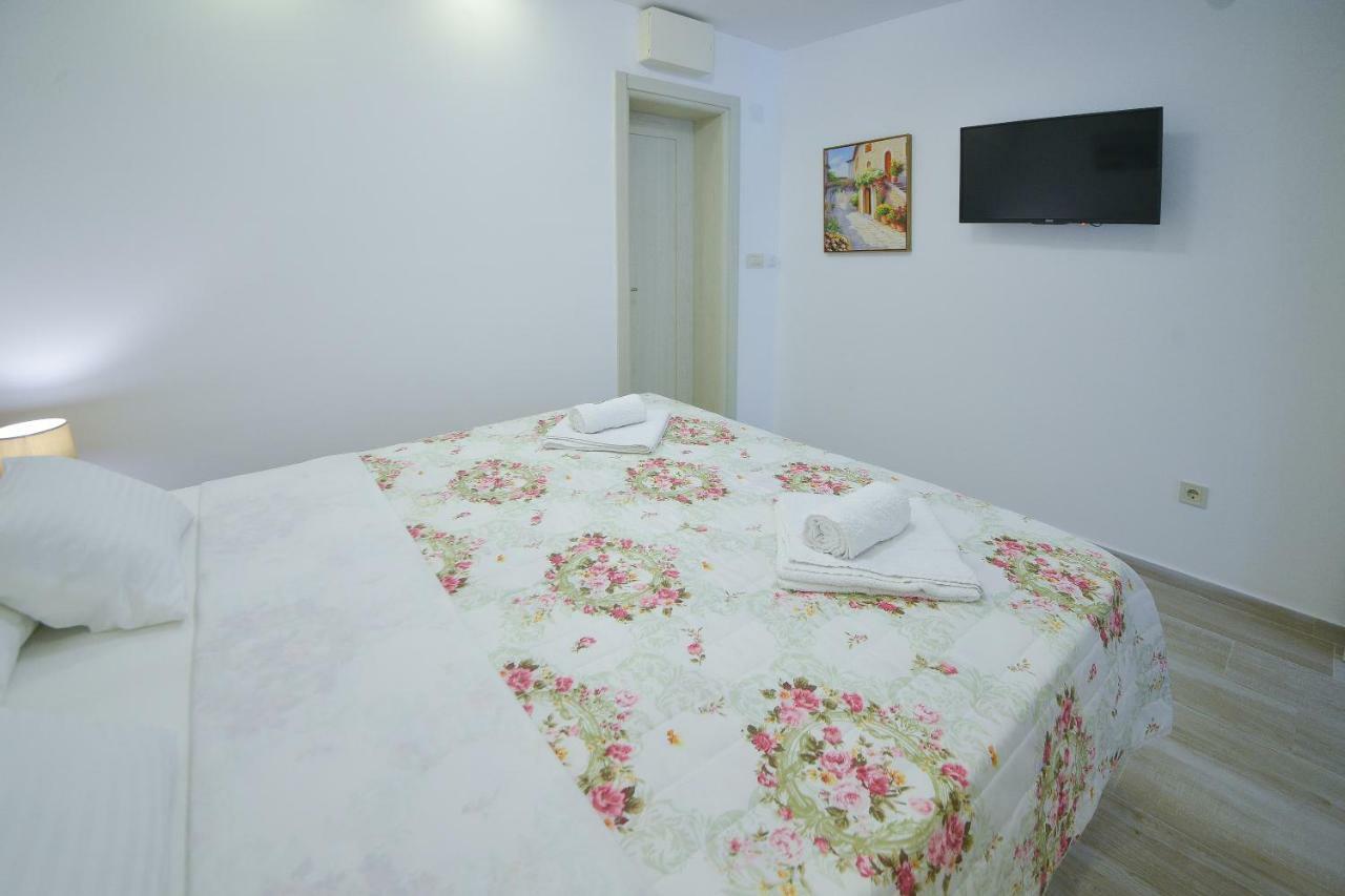 Brand New Apartments Sveti Stefan Kültér fotó